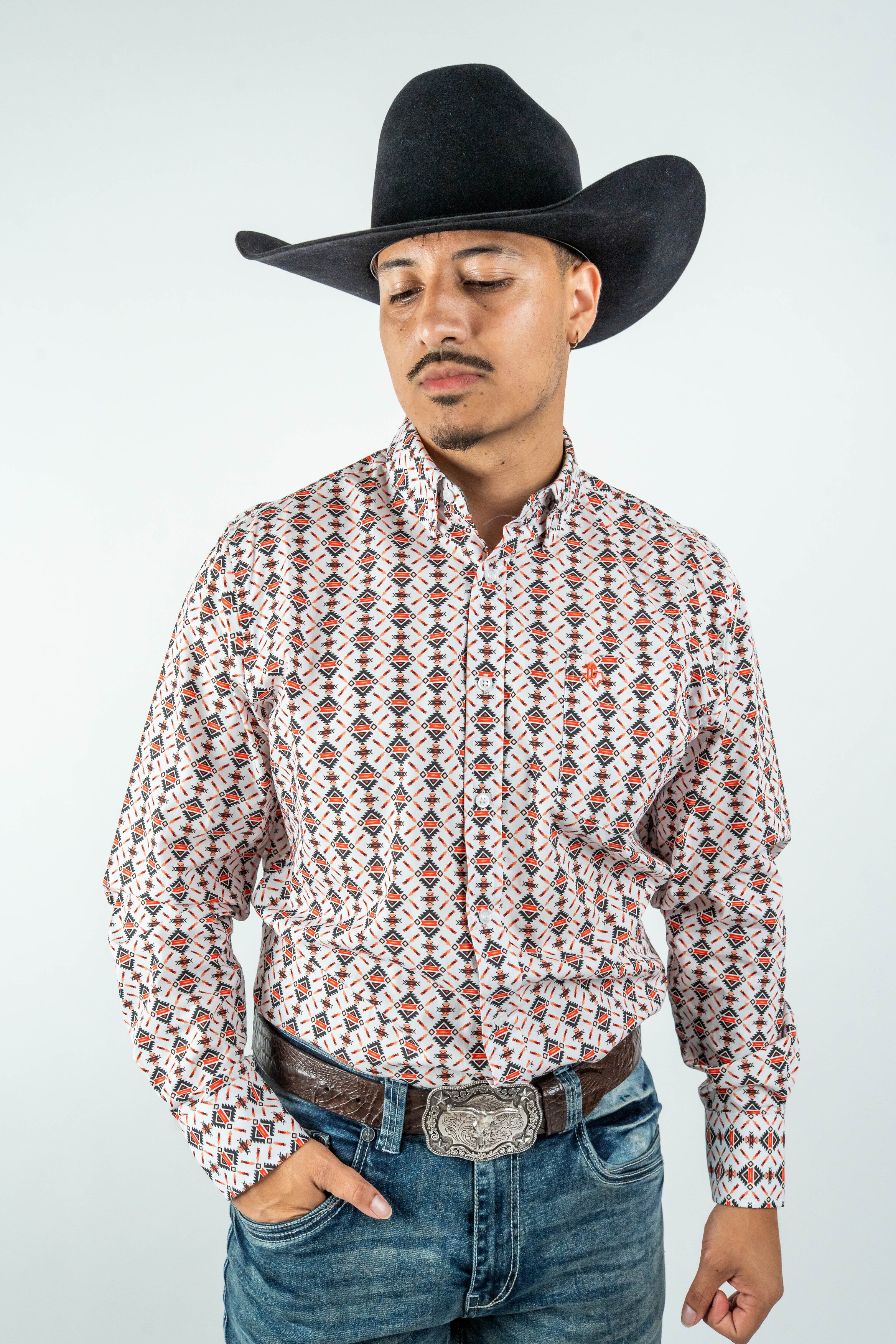 Texas Country - White Aztec Diamonds Button-Down Long Sleeve Shirt (MOD181)
