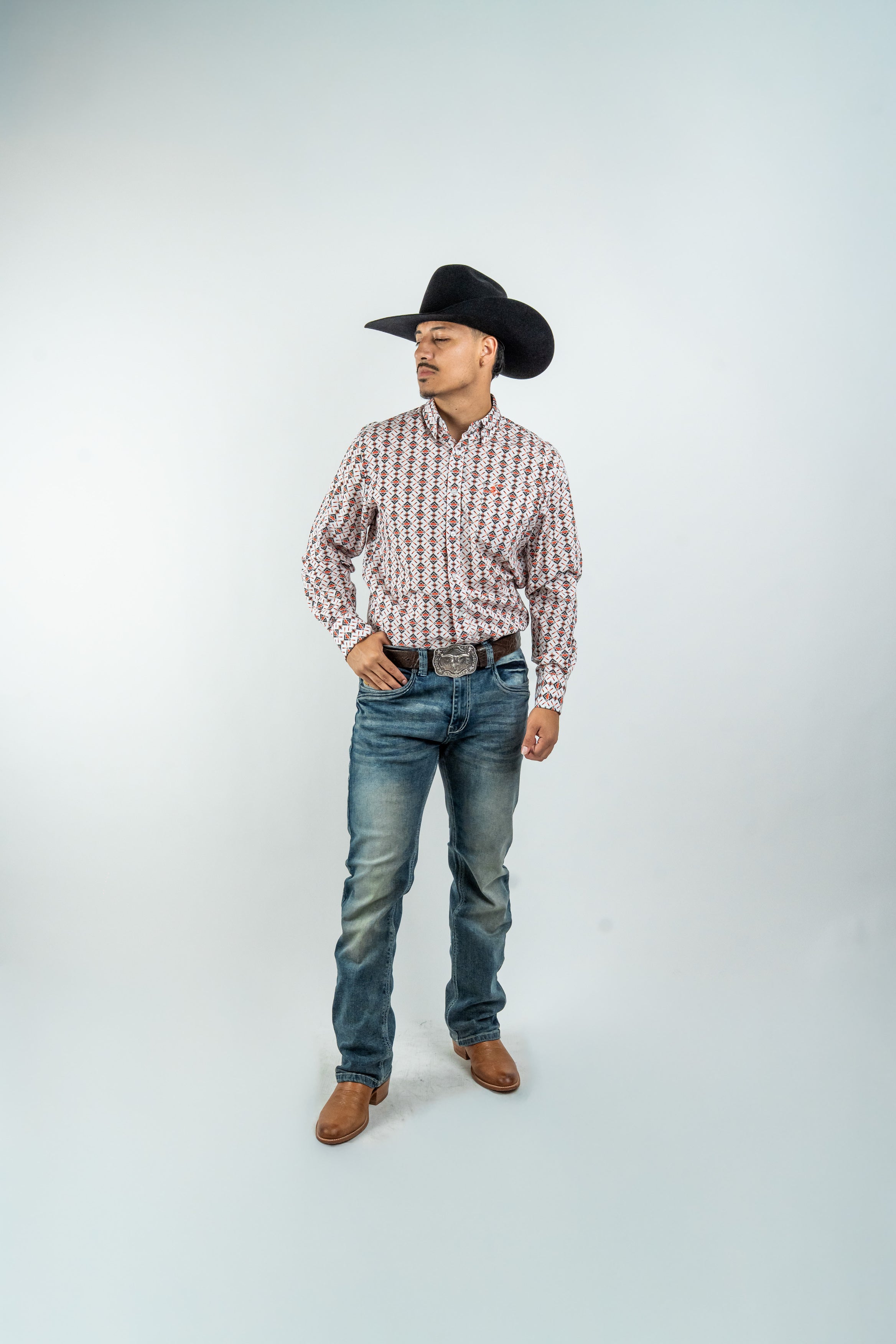 Texas Country - White Aztec Diamonds Button-Down Long Sleeve Shirt (MOD181)