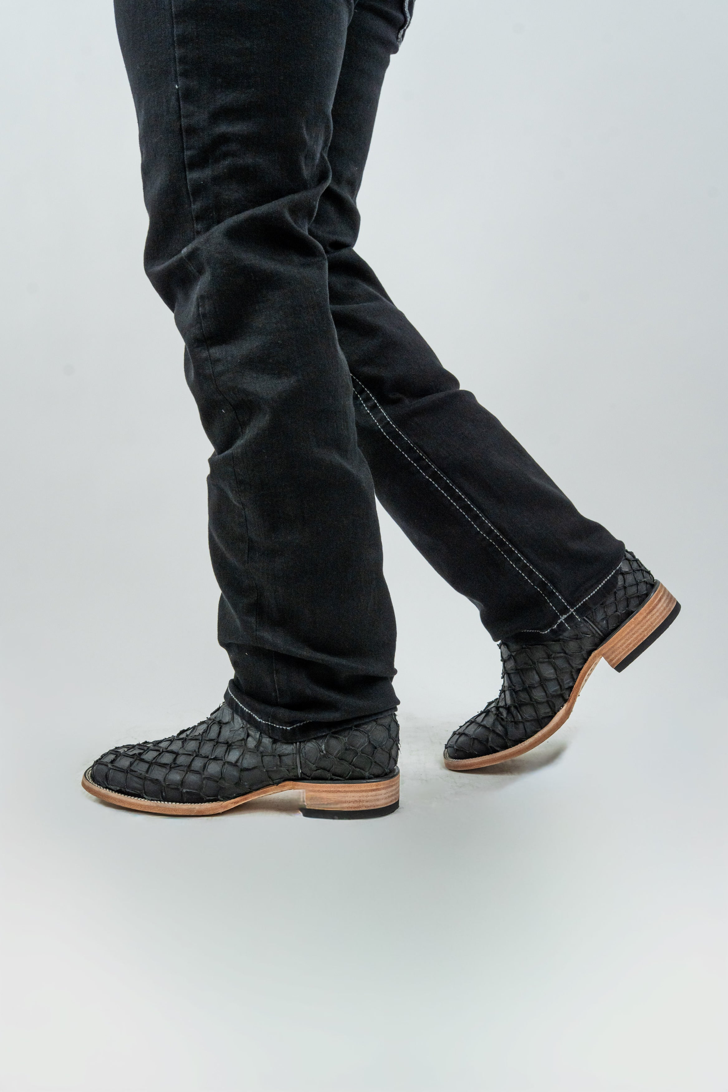 Men's Western Boot Cut Black Denim Jeans (RS-008)
