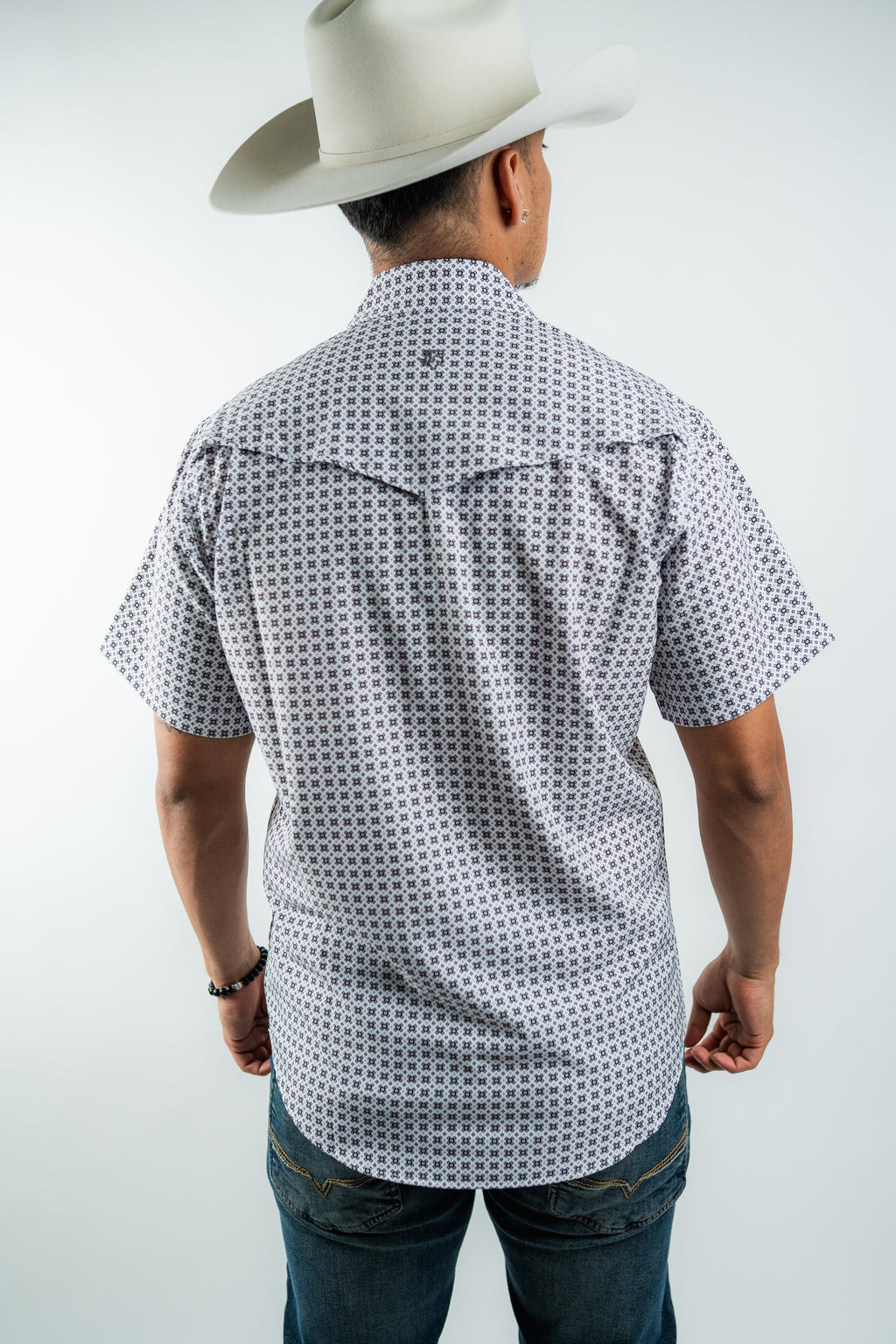Texas Country - White Geometric Pearl Snap Short Sleeve Shirt (RT101S/T #1103)