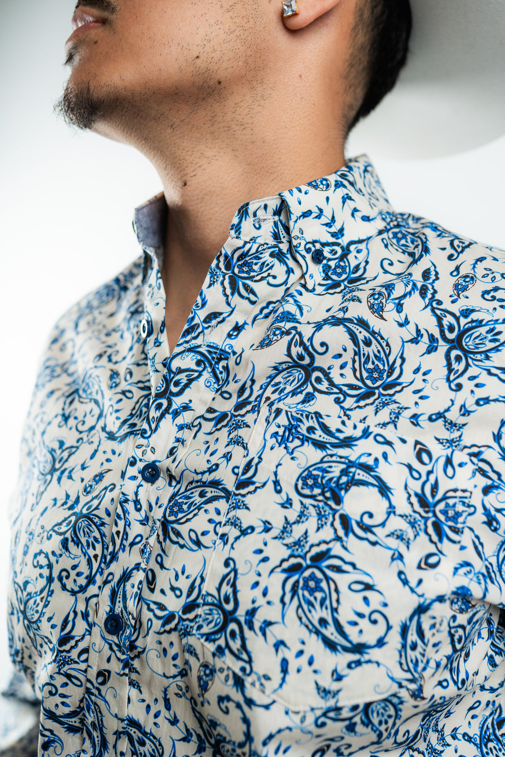 Texas Country - White Floral Button-Up Long Sleeve Shirt (MOD 1079)