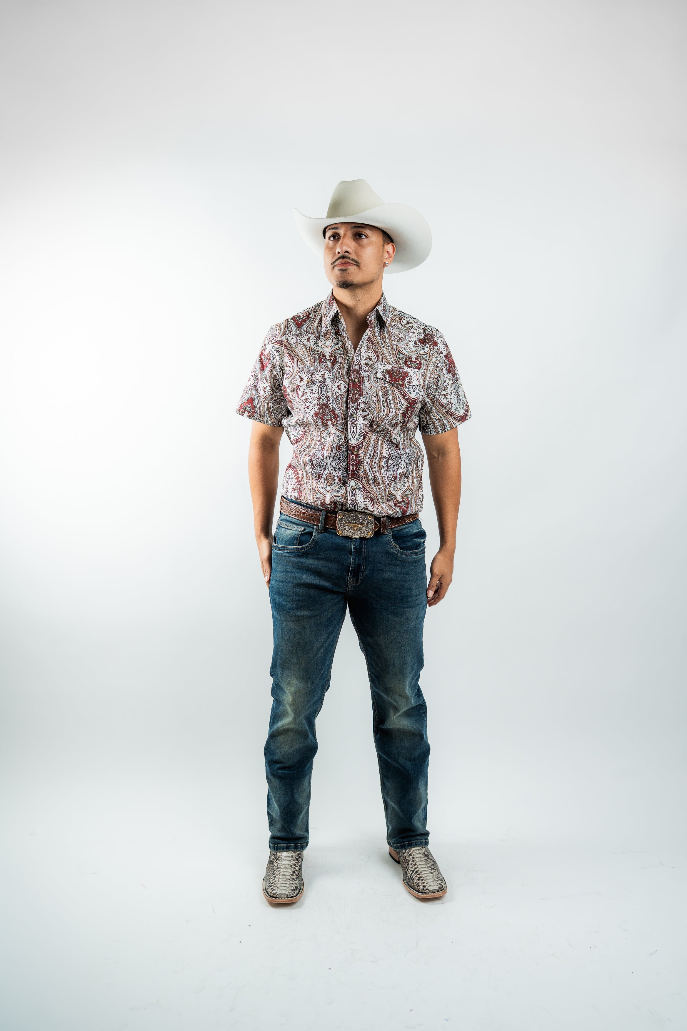 Texas Country - White &amp; Maroon Floral Pearl Short Sleeve Shirt (PS100S/T #1120)