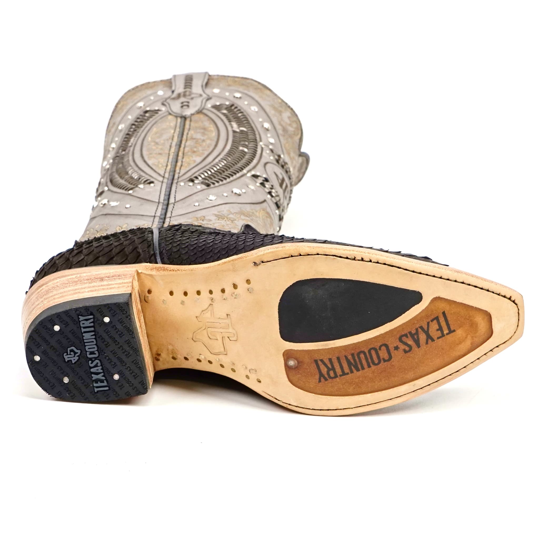 Texas Country Bota Exotica Dama Priscila - Python Black Silver Cowgirl Boots - Tall Shaft - Snip Toe (E31)