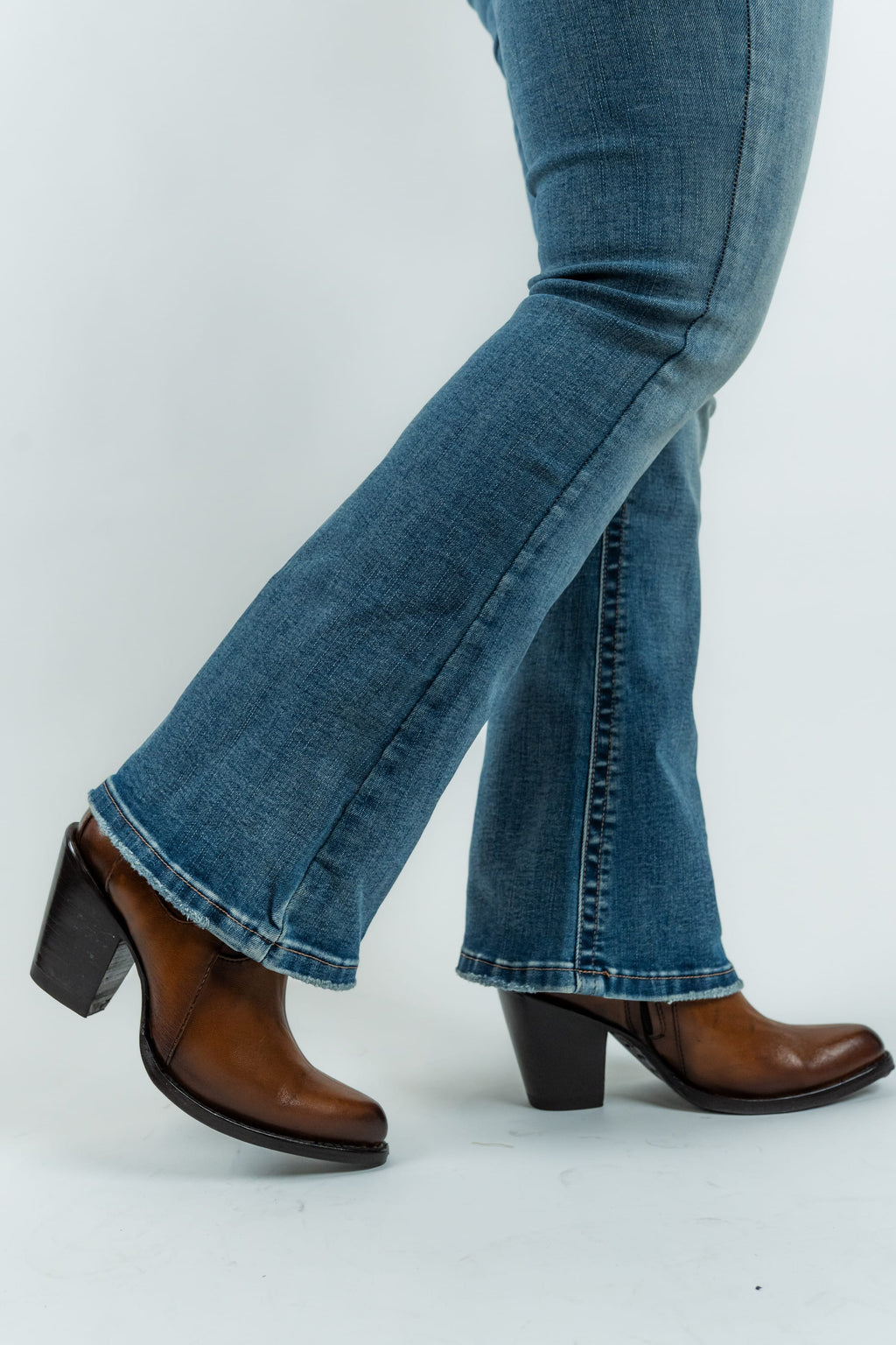 Western Blue Pantalones Women's High-Rise Bootcut Denim Jeans (W2368-PB)