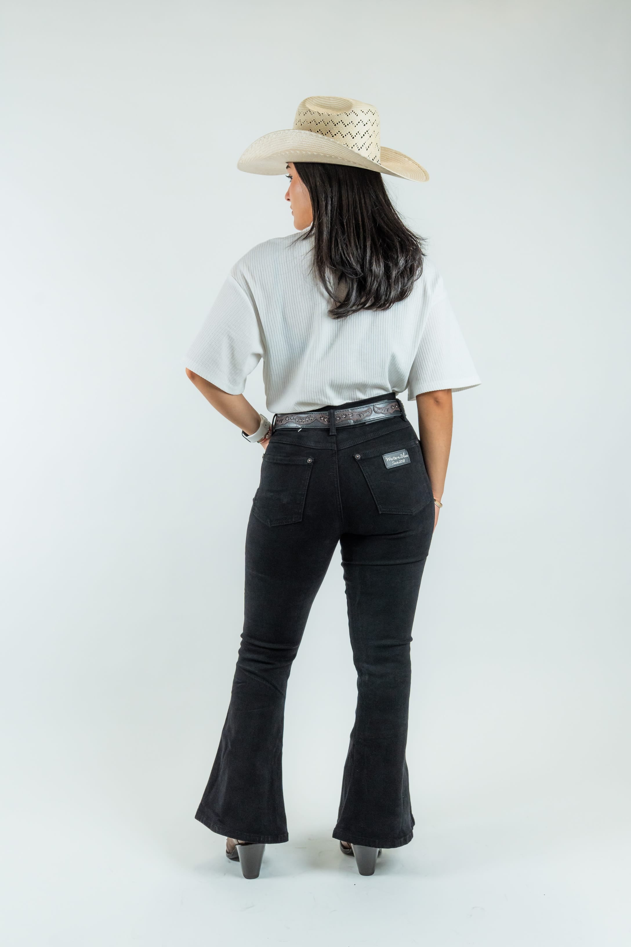 Western Blue Pantalones Women's High-Rise Flare Dark Denim Jeans (W2372-PB)